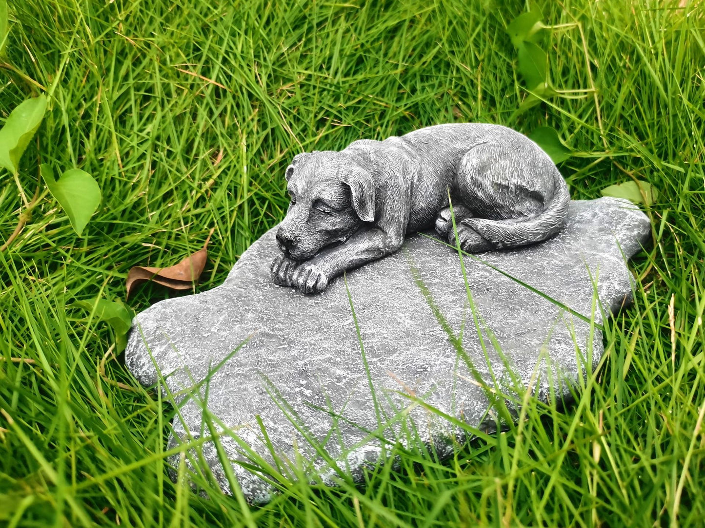 Personalized Pet Memorial Stone with Sleeping Dog