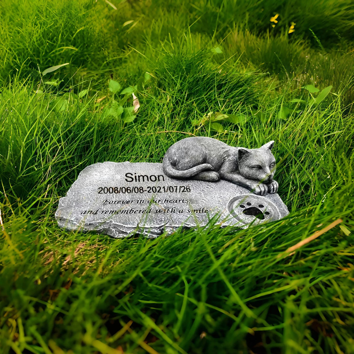 Customizable Cat Memorial Stone with Sleeping Cat Sculpture