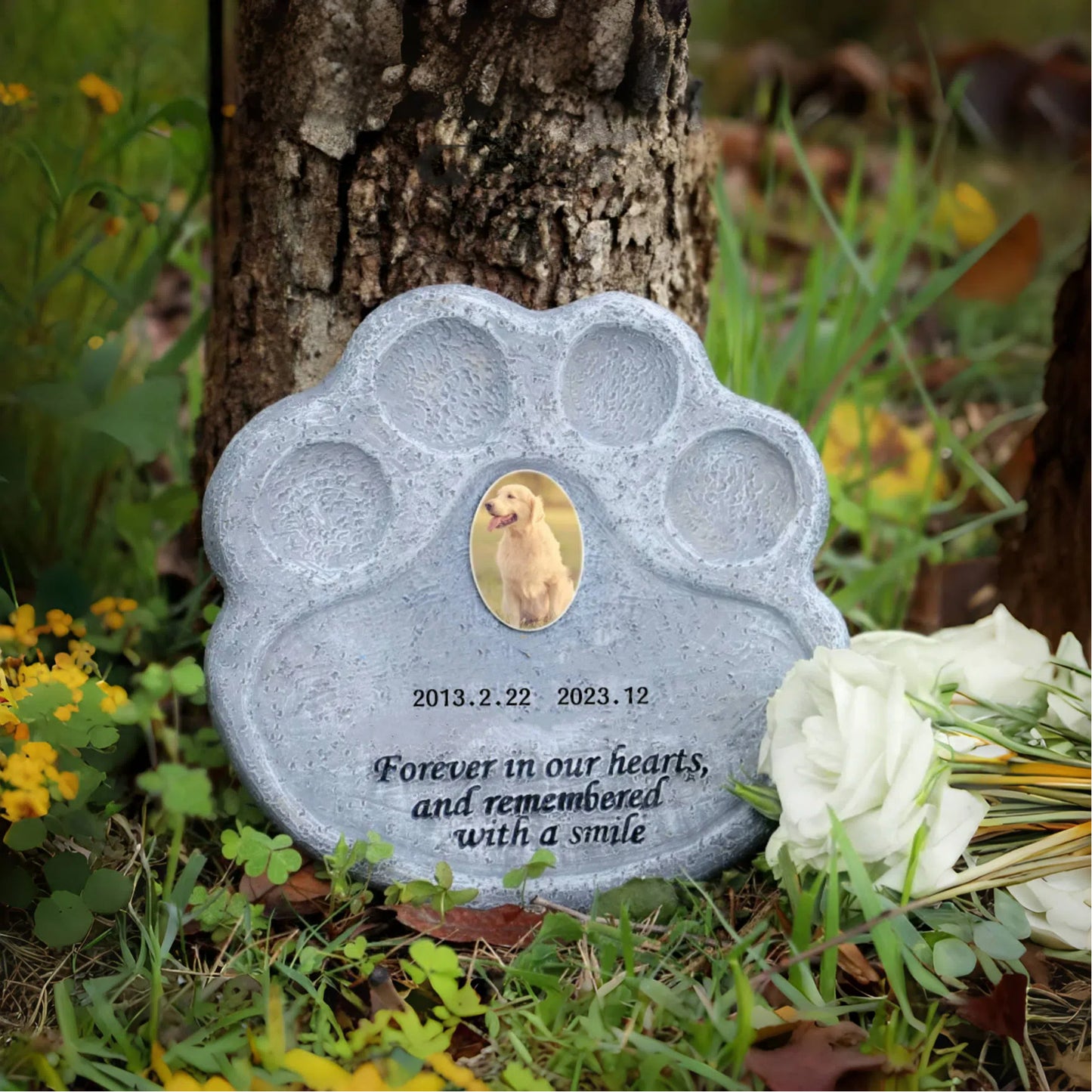 Personalized Paw-Shaped Memorial Stone