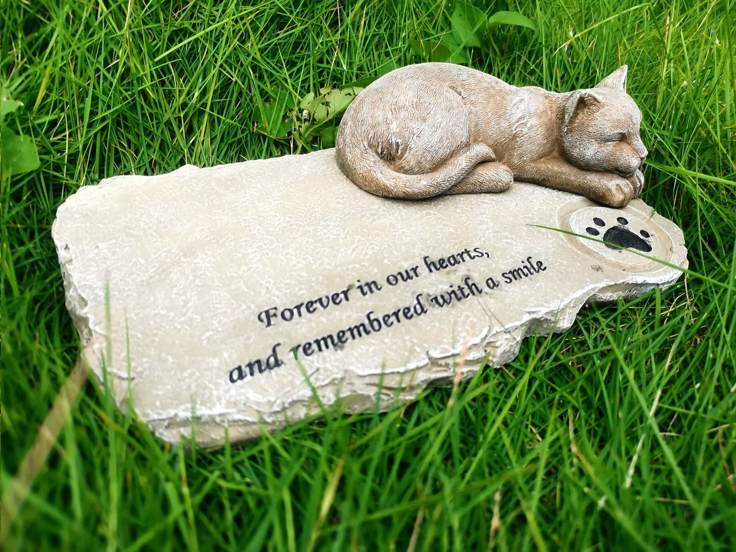 Customizable Cat Memorial Stone with Sleeping Cat Sculpture