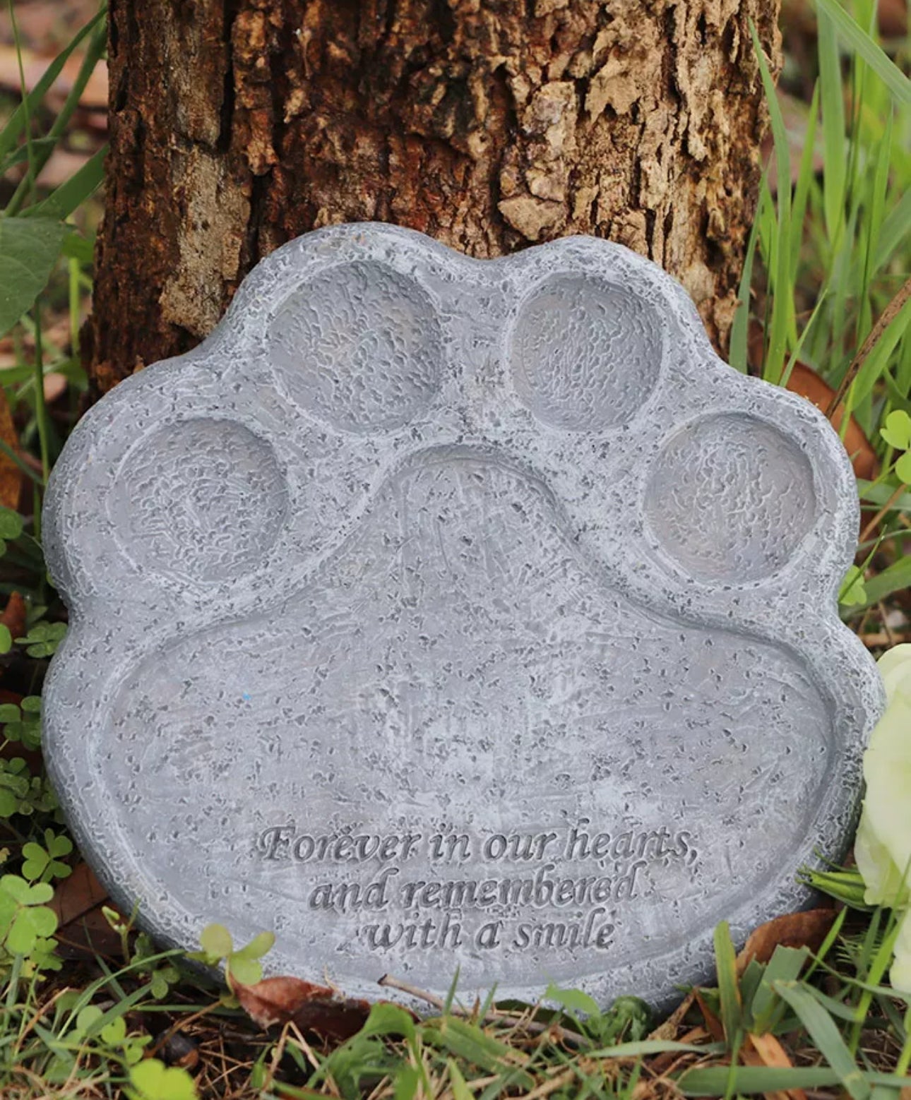 Personalized Paw-Shaped Memorial Stone